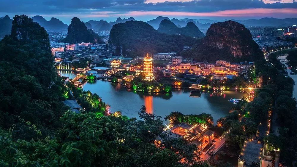 广西，开放前沿绿色发展，打造美丽中国新标杆